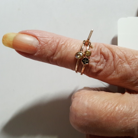 COACH MINI TEA ROSE RING SET - Picture 6 of 9